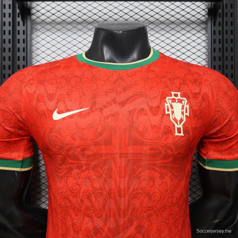 قميص المنتخب البرتغالي الأحمر الخاص باللاعبين، الإصدار 2026