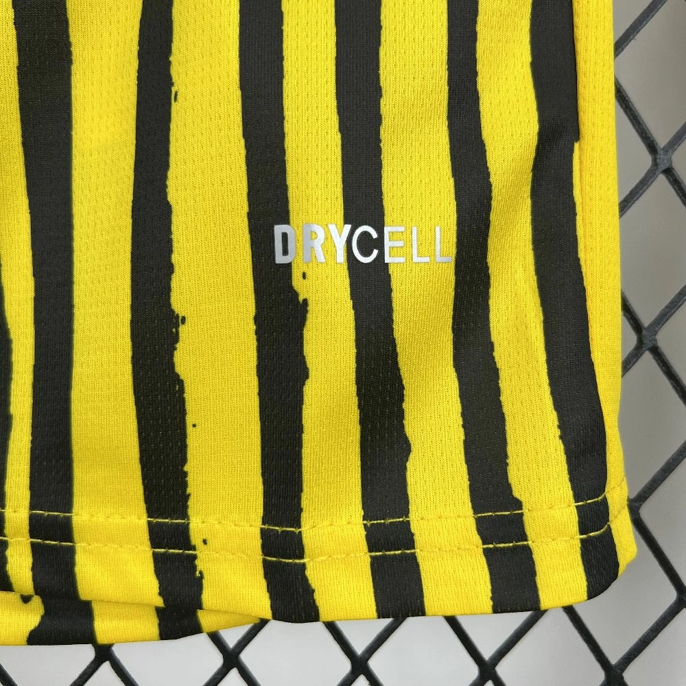 طقم 2025/26 كيدز بوروسيا دورتموند الأصفر الخاص بالأطفال