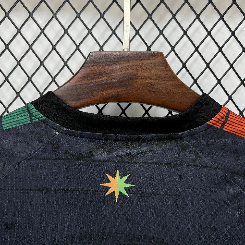 2025/26 قميص نادي فينيسيا للرجال للرجال