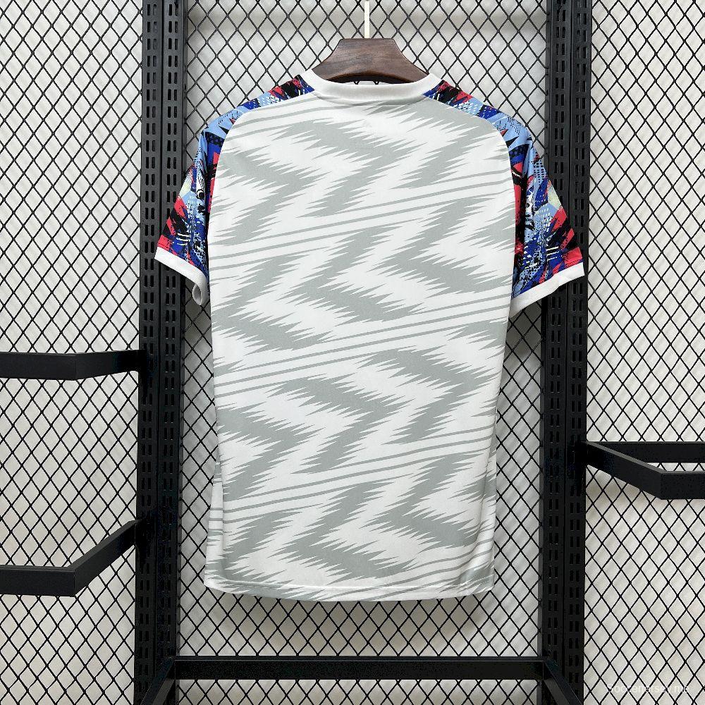 2025/26 قميص ريال مدريد 2025/26 للرجال قبل المباراة