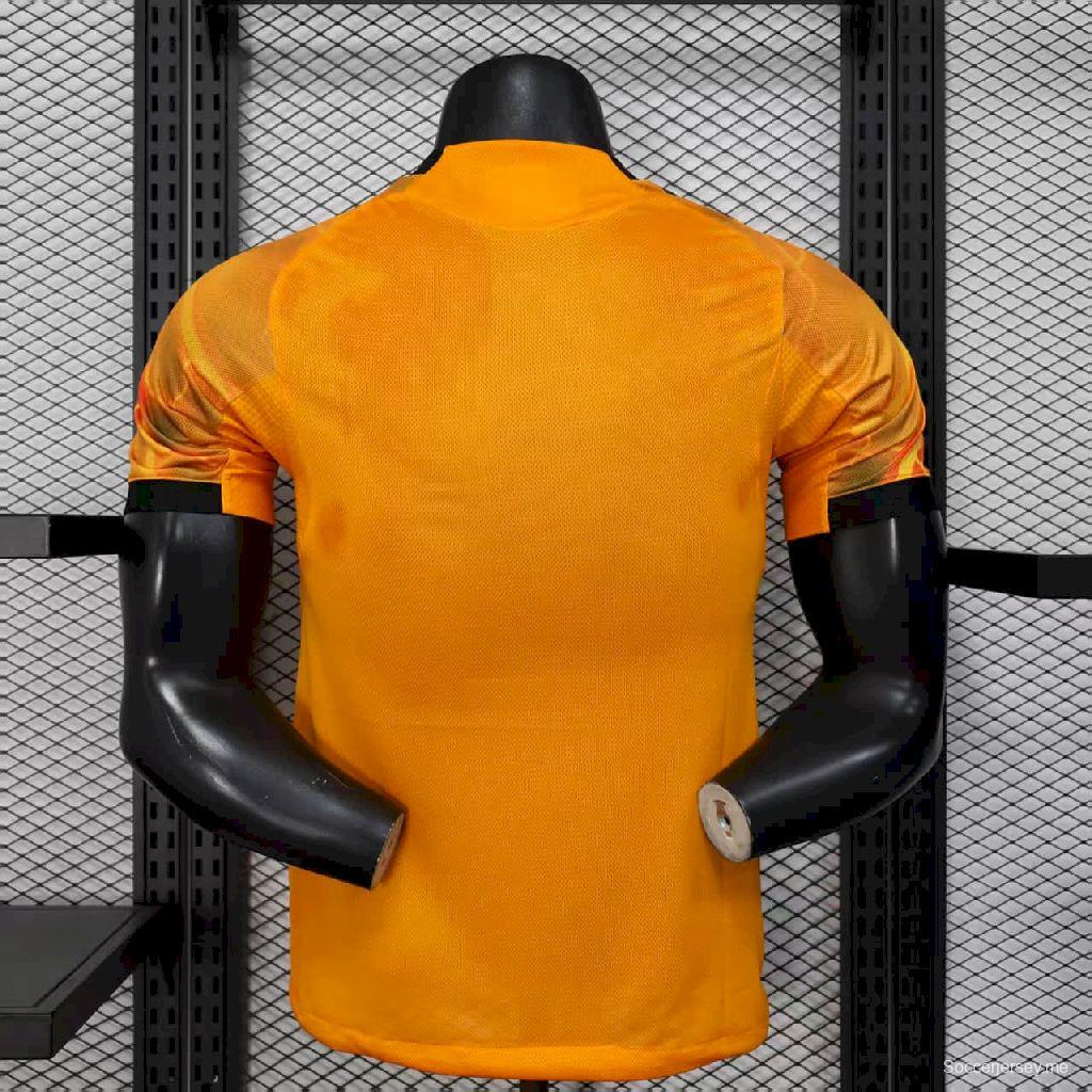 2025/26 نسخة اللاعب 2025/26 قميص روما للرجال خارج الملعب