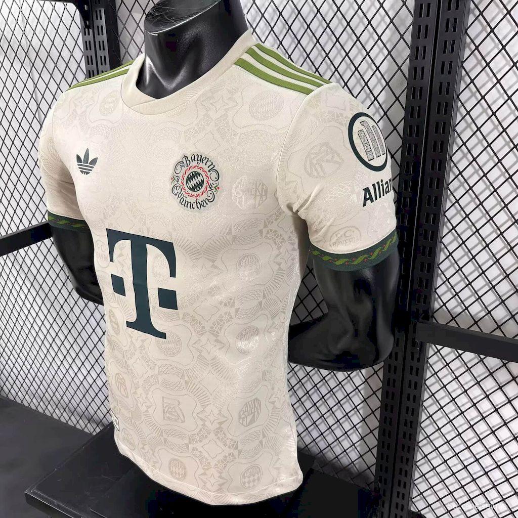2025/26 نسخة اللاعب 2025/26 قميص بايرن ميونخ ميونخ أوكتوبرفست للرجال