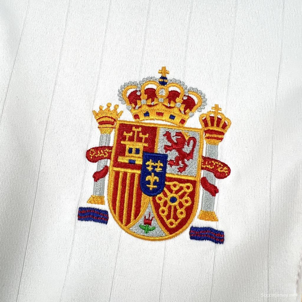 قميص إسبانيا الرجعي 2006