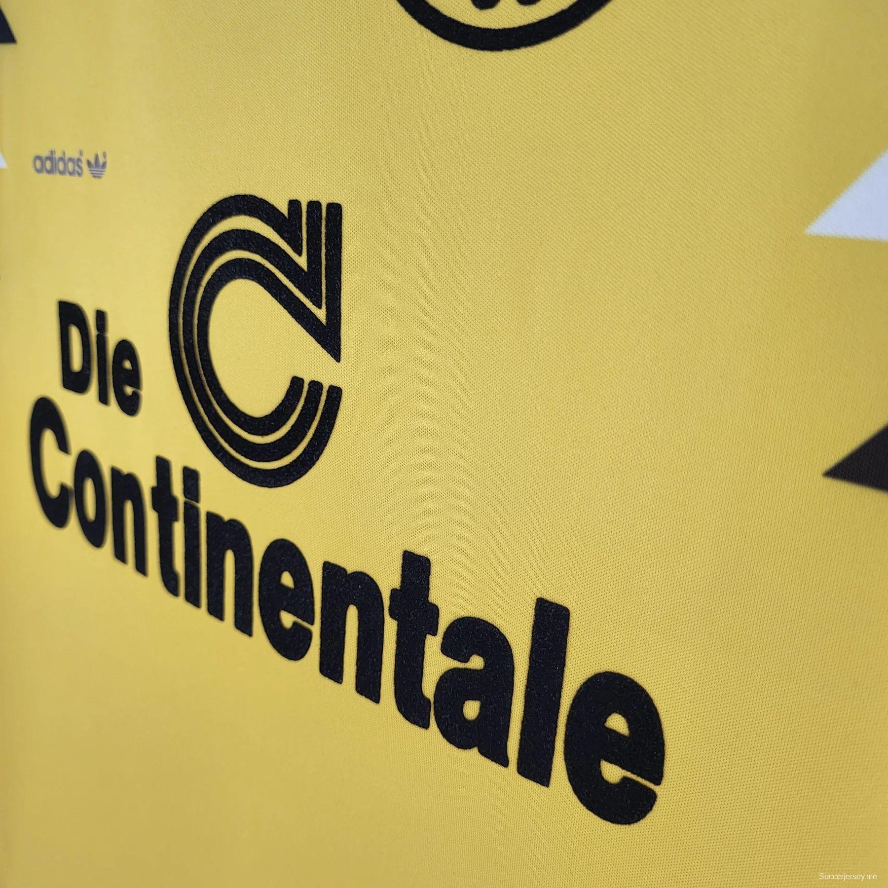 1989 قميص منتخب بوروسيا دورتموند في نهائي كأس العالم لكرة القدم 1989 بوروسيا دورتموند
