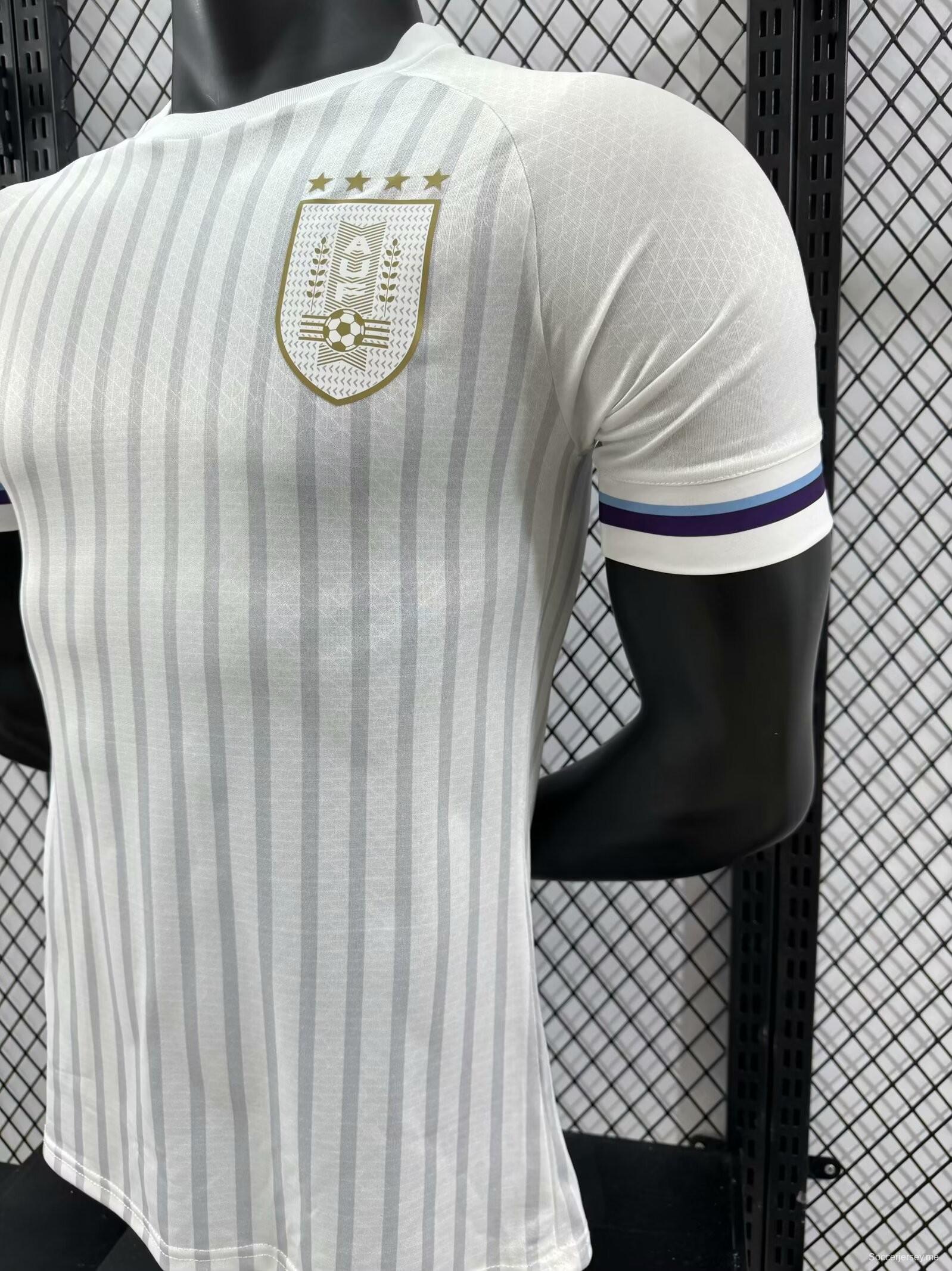 إصدار اللاعب 2024 قميص منتخب أوروجواي خارج الديار 2024

