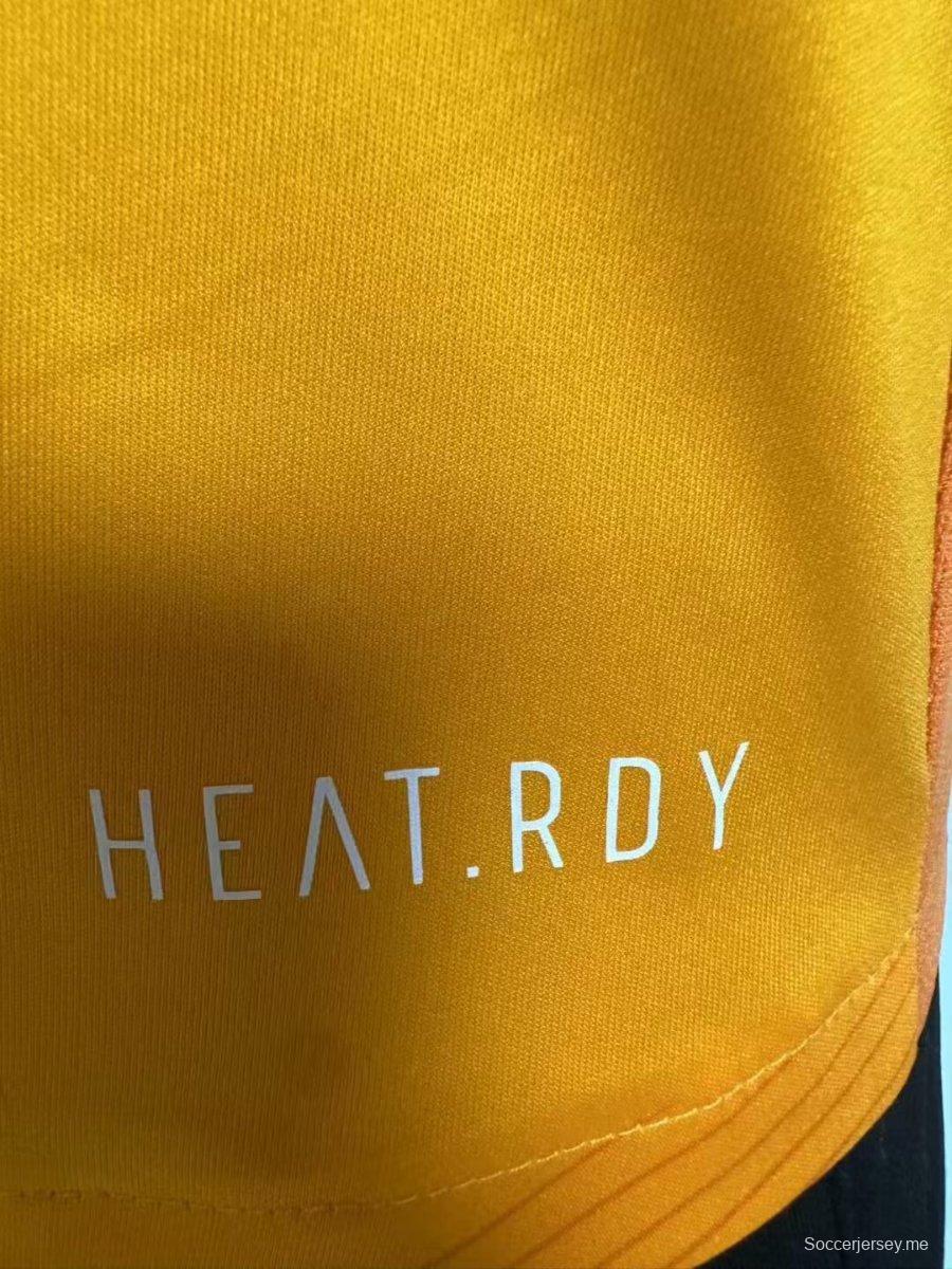 إصدار اللاعب 24/25 قميص ريال مدريد 24/25 ريال مدريد خارج أرضه برتقالي اللون
