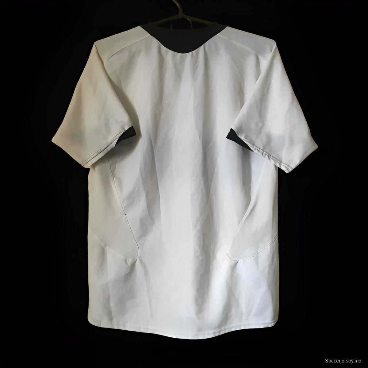 قميص أبيض عتيق 05/06 انتر ميلان انتر ميلانو اوايي
