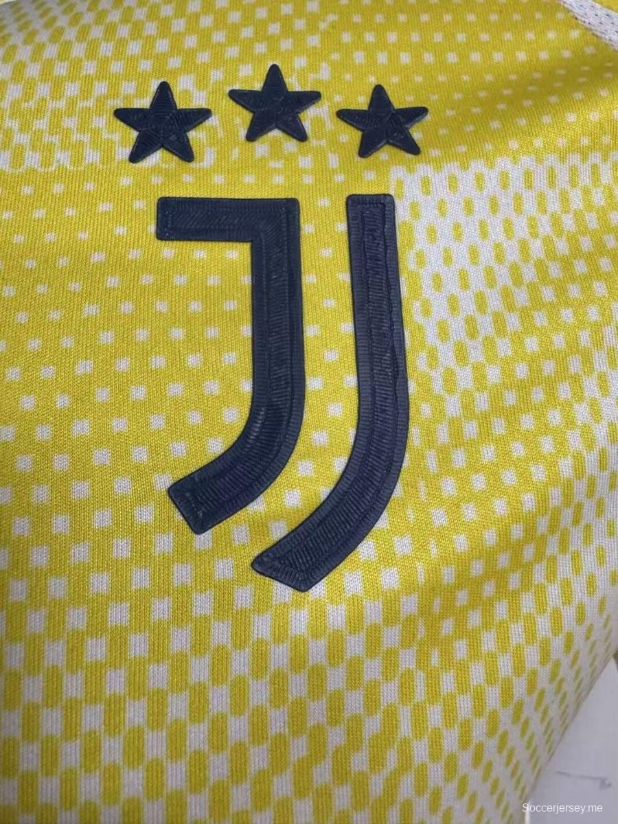 إصدار اللاعب 24/25 قميص يوفنتوس الأصفر خارج الديار 24/25
