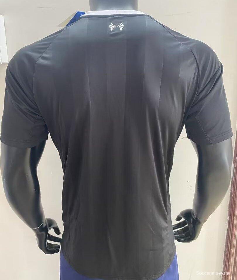 25/26 قميص حارس مرمى ليفربول، قميص حارس مرمى أسود