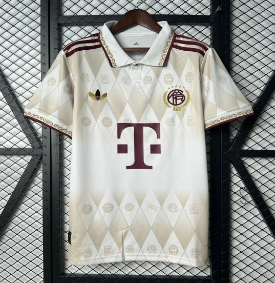 25/26 الإصدار الخاص لبايرن ميونيخ 25/26