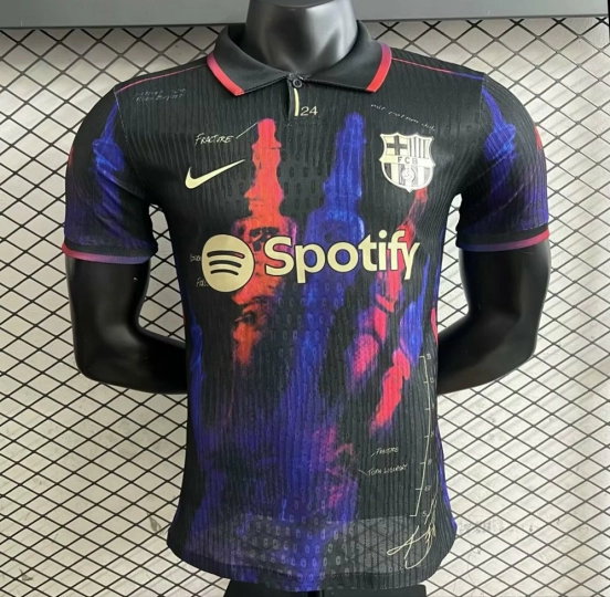 نسخة اللاعب 25/26 من قميص نادي برشلونة أسود بتصميم كسر أحمر وأزرق بتصميم كسر أحمر وأزرق