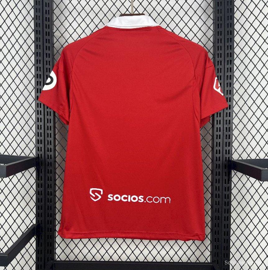 25/26 قميص نادي إشبيلية خارج ملعبه