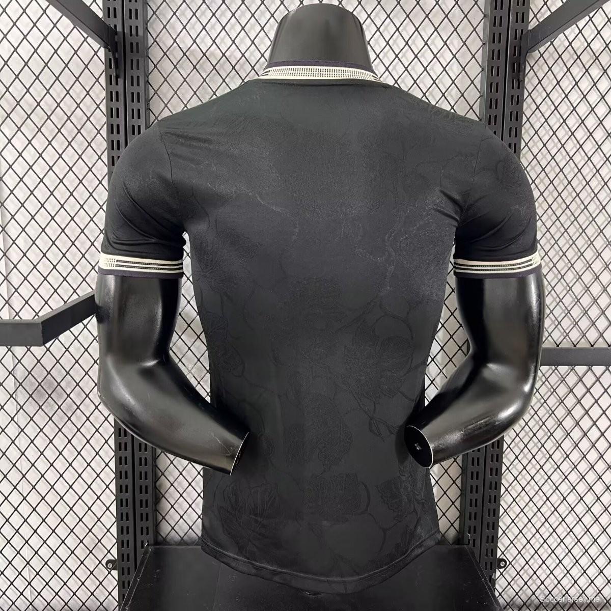 إصدار اللاعب 25/26 قميص يوفنتوس الثالث مع الراعي