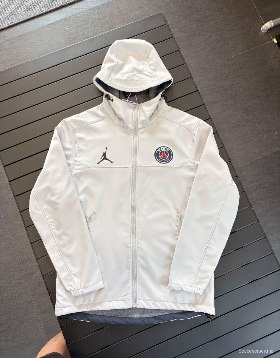 25/26 باريس سان جيرمان أبيض/بحري/أسود/أسود/أخضر زيتي جاكيت جوردان بقلنسوة 25/26