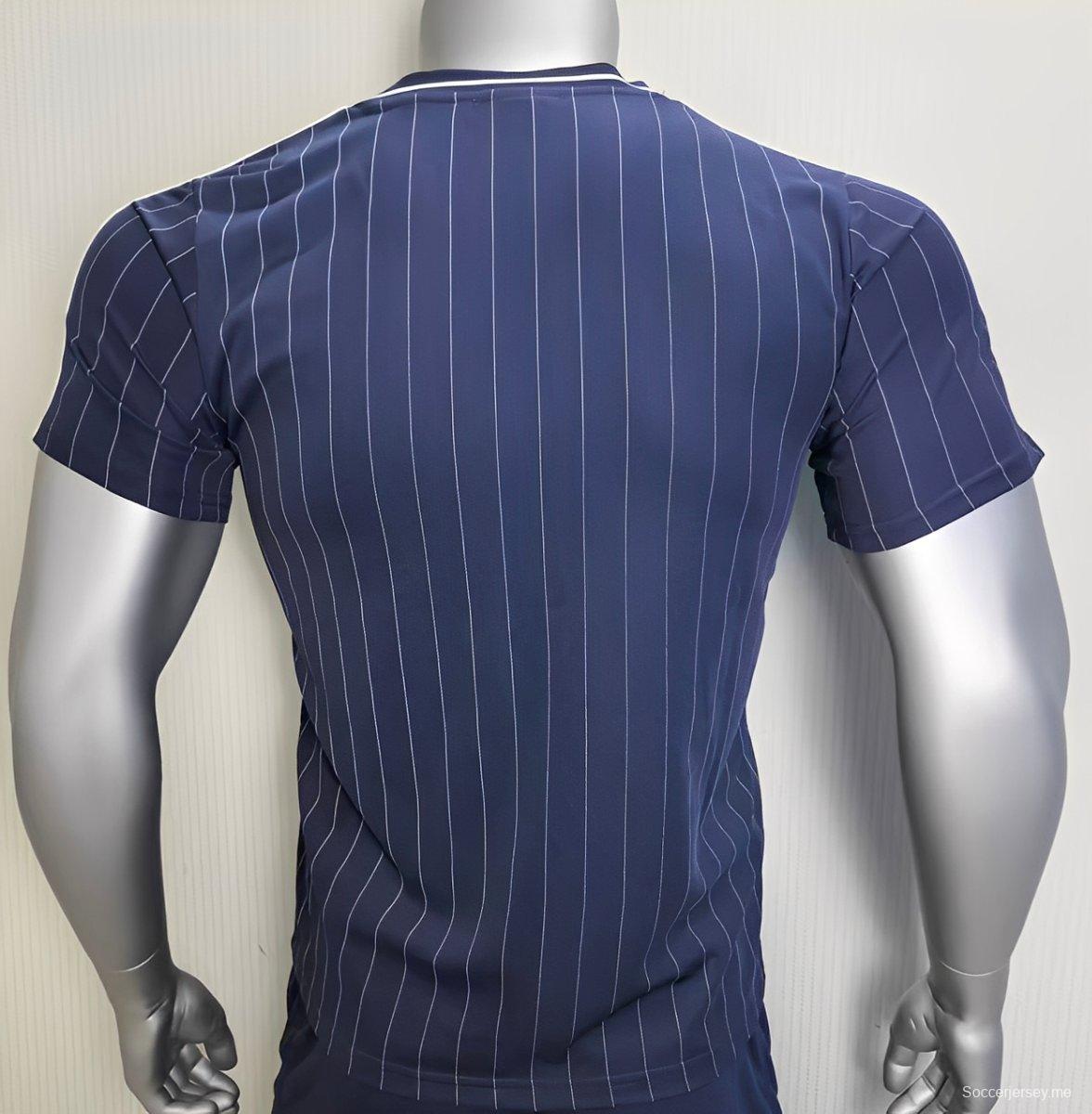 نسخة اللاعب 25/26 قميص أيقونات كوبنهاجن الكحلي من أيقونات تيراس البحرية