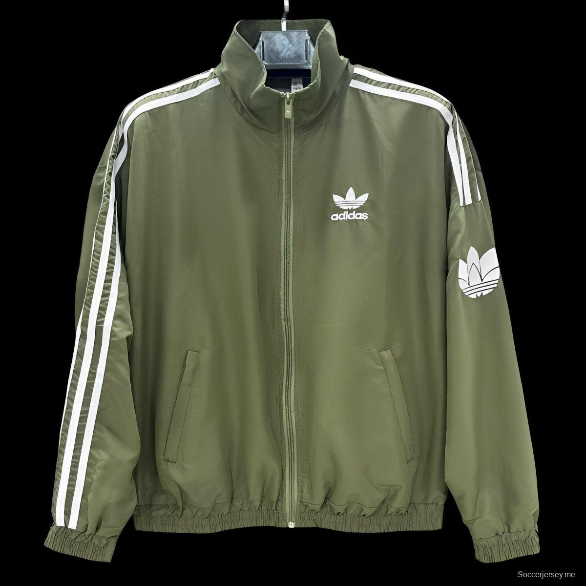 2026 سترة واقية من الرياح بأزرار كاملة من Adidas باللون الأخضر