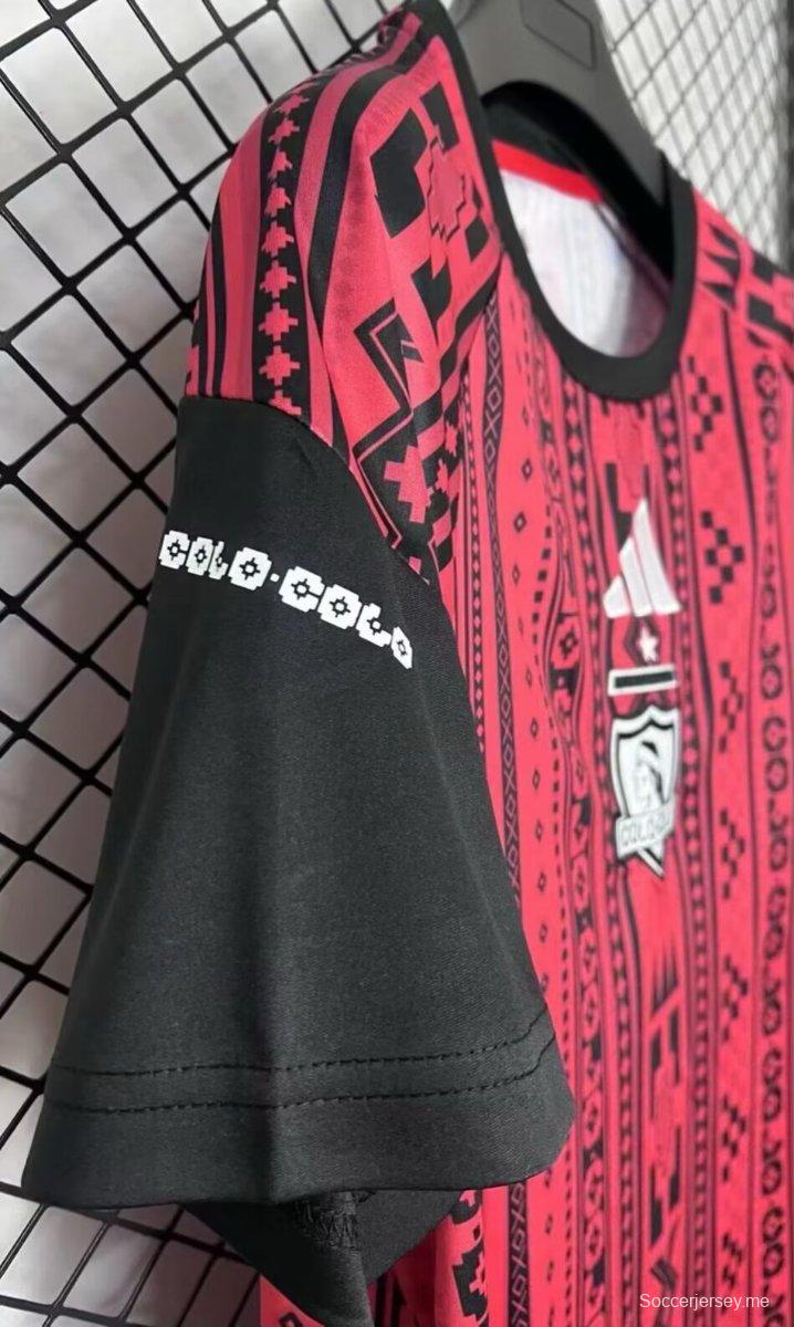 26/27 كولو كولو قميص ما قبل المباراة الأحمر
