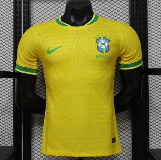 قميص اللاعب الإصدار 2026، قميص البرازيل الأصفر للعب على أرضها، إصدار خاص