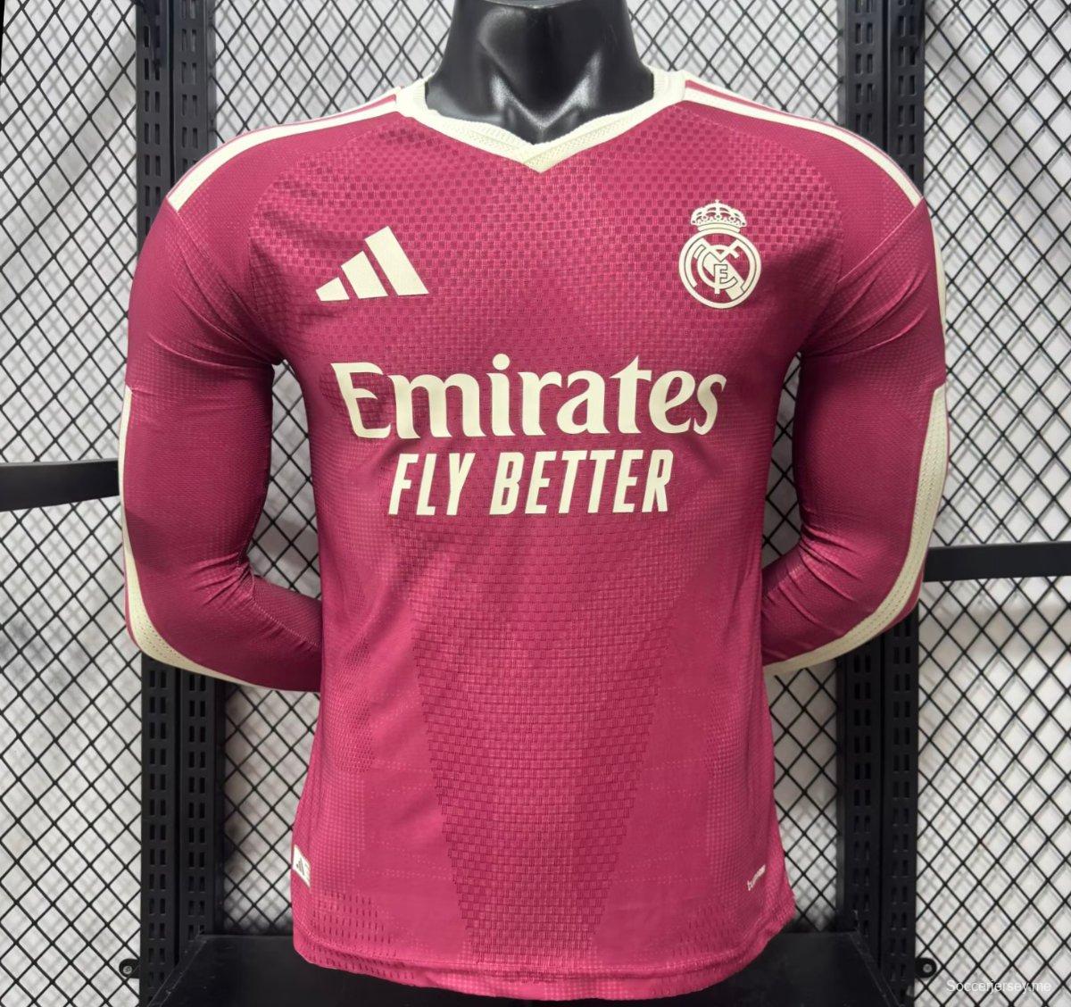 قميص ريال مدريد الثالث طويل الأكمام للاعبين، موسم 2026/2027