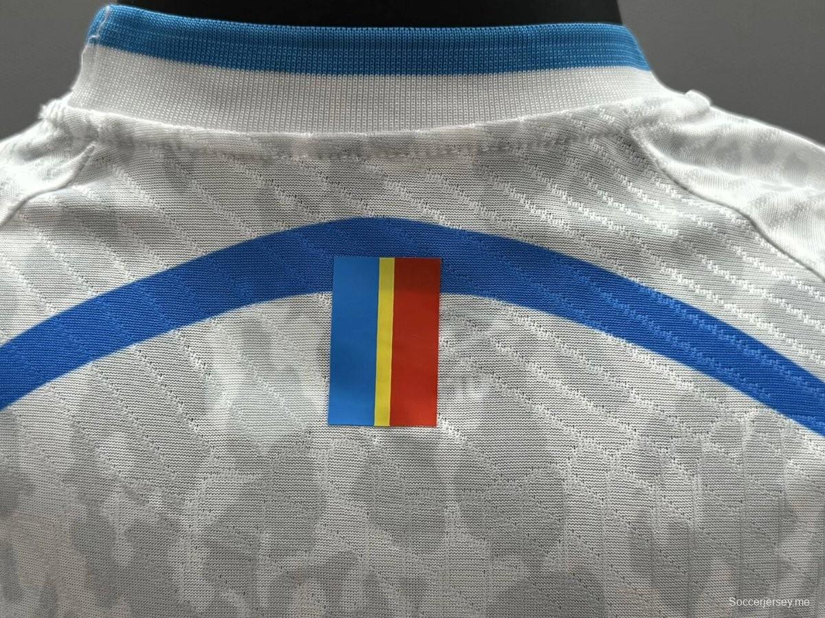 القميص الأبيض لفريق الكونغو خارج أرضه، إصدار اللاعب 2026